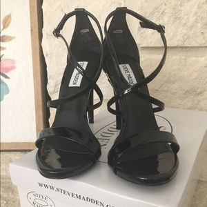 Steve Madden Black Patent Floriaa Strappy Heels